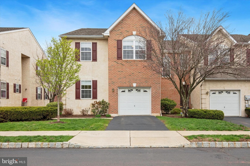 Sold $385,000