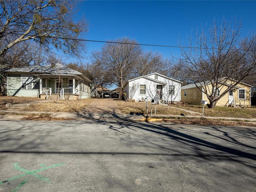 305 E Columbia St, Weatherford, TX 76086 - photo 1
