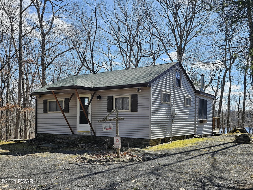 120 Lake Minisink Rd W, Dingmans Ferry, PA 18328 - photo 1