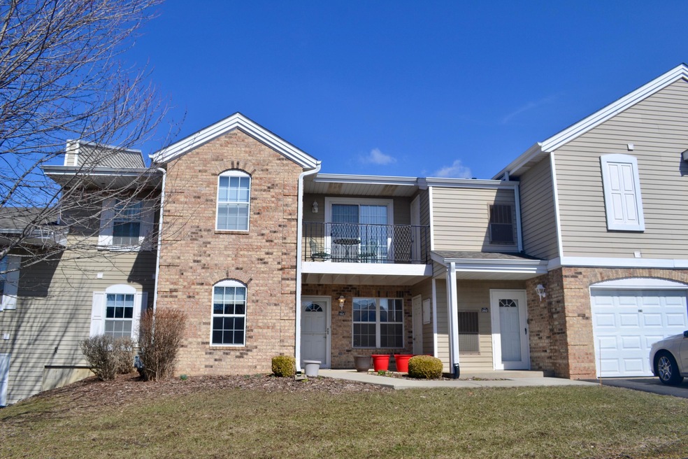 1236 N Sunnyslope Dr unit 102, Mount Pleasant, WI 53406 - photo 1