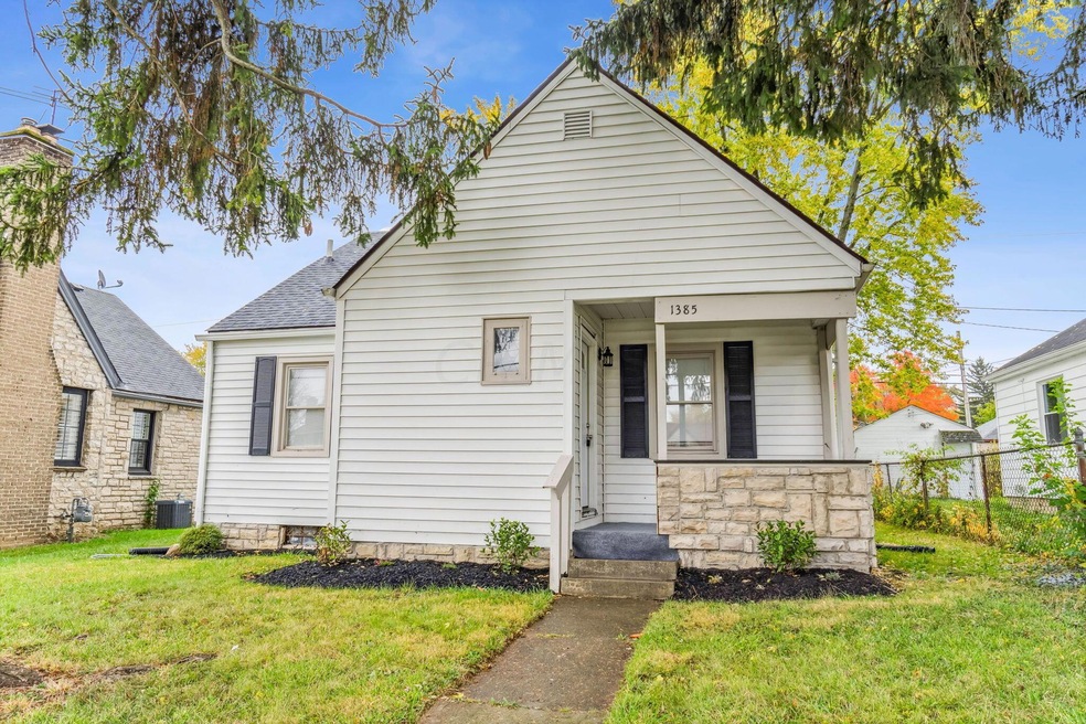 1-web-or-mls-1385-e-whittier-st