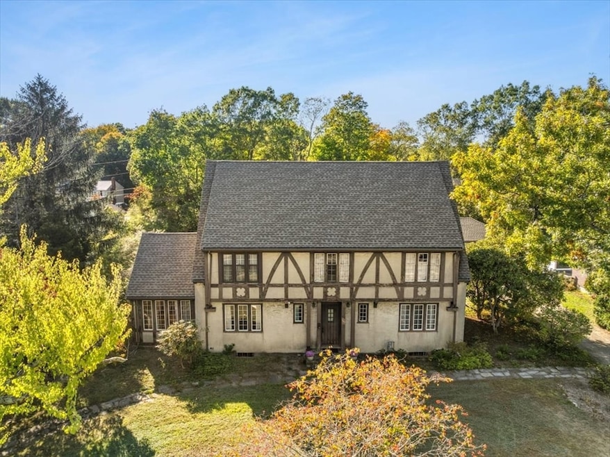 161 Moraine St, Brockton, MA 02301 - photo 1