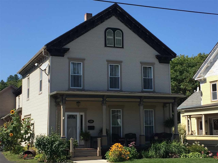 639 Summer St, Saint Johnsbury, VT 05819 - photo 1