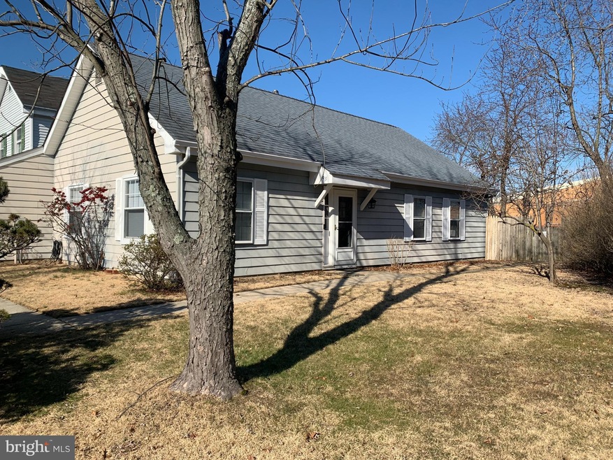 63 Hamilton St, Swedesboro, NJ 08085 - photo 1