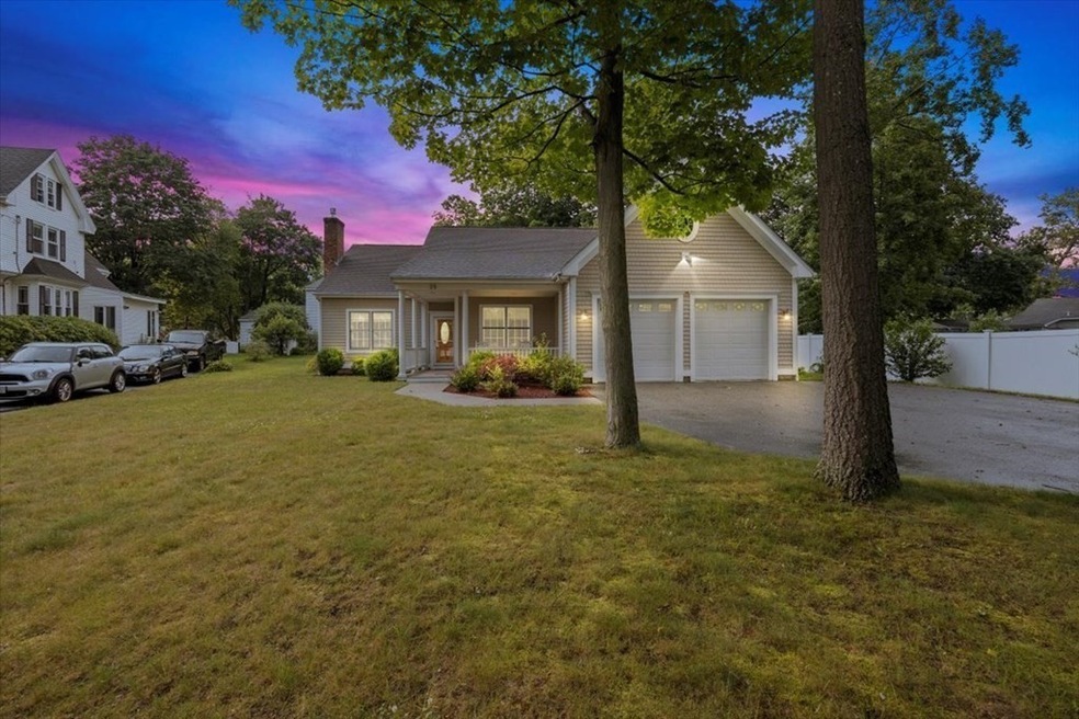 25 Lake St, Wilmington, MA 01887 - photo 1