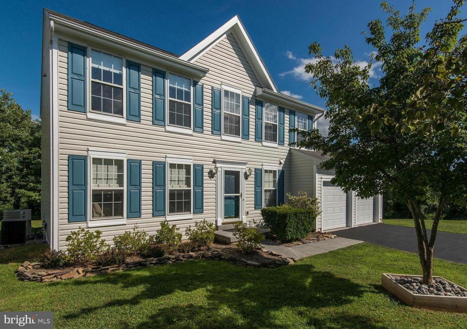 17390 Arrowood Place, Round Hill, VA 20141 - photo 1