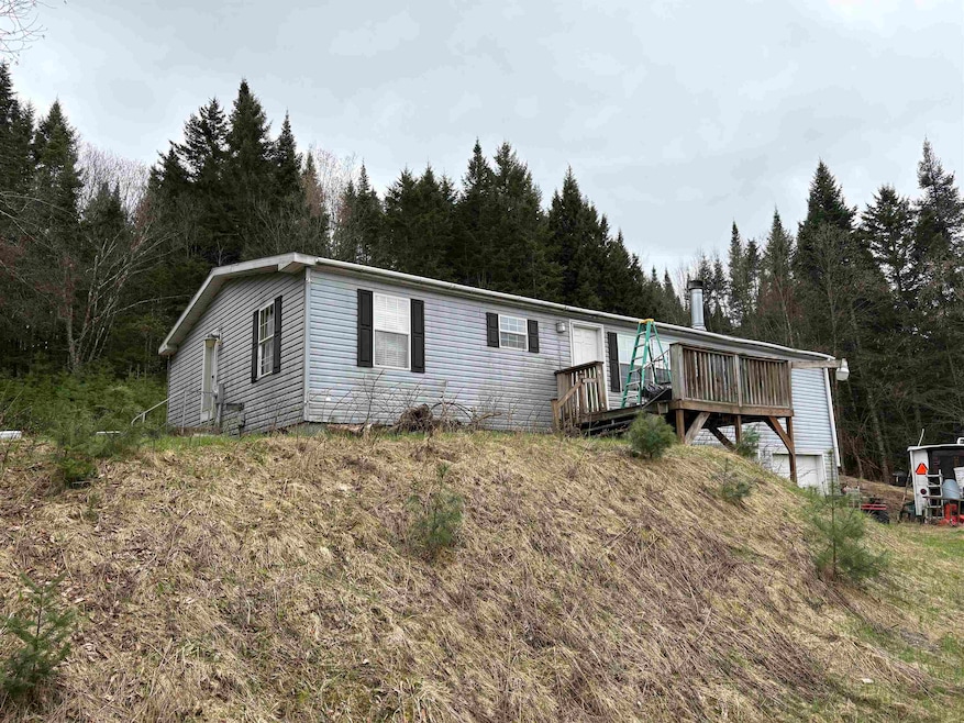 534 Dune Way, Lyndonville, VT 05851 - photo 1