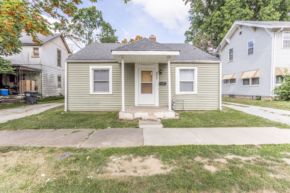 1223 Locust St, Anderson, IN 46016 - photo 1