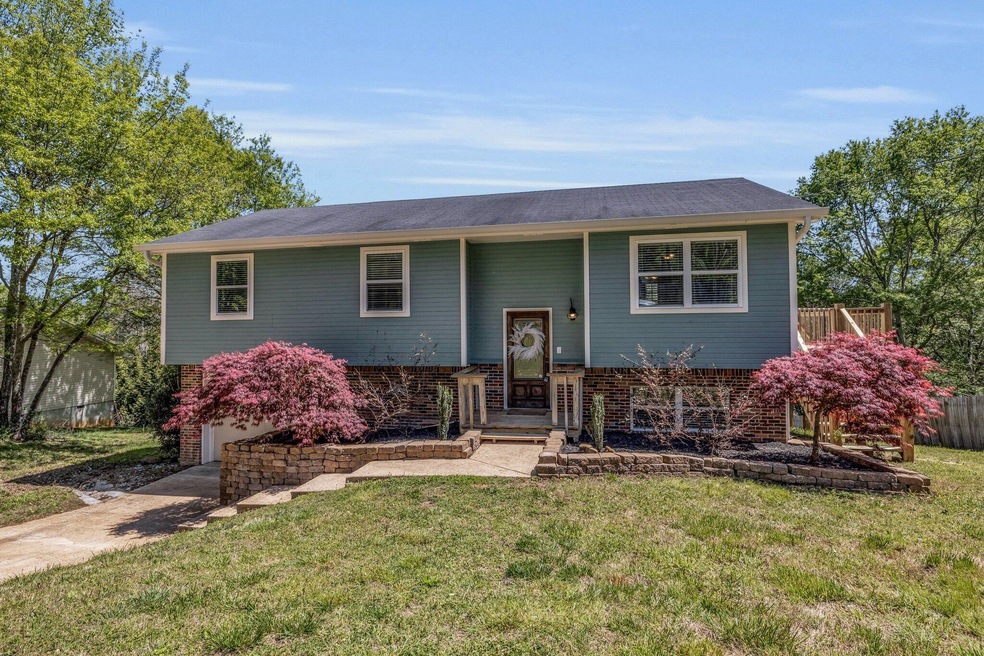 97 Dogwood Cir, Rock Spring, GA 30739 - photo 1