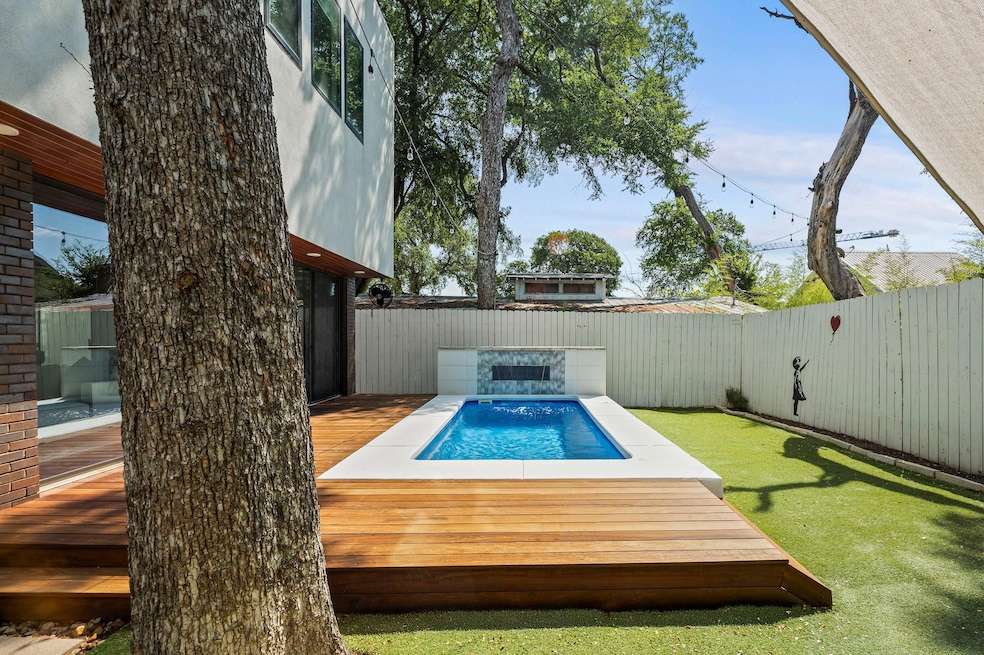 2017 Kinney Ave unit B, Austin, TX 78704 - photo 1