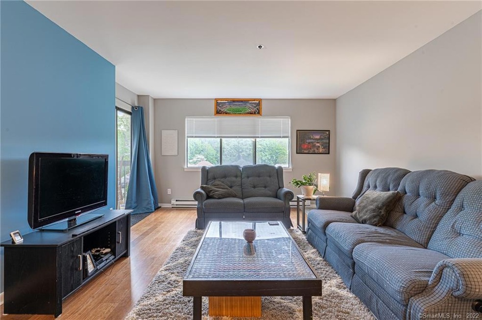 970 Hope St unit 3G, Stamford, CT 06907 - photo 1