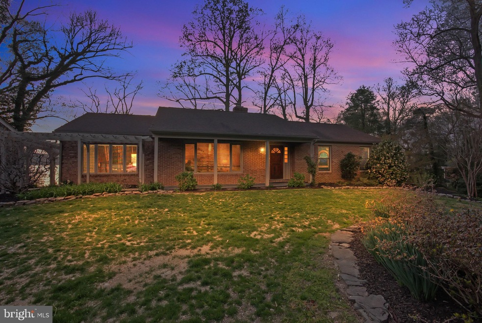 19549 N Snow Hill Manor Rd, Lexington Park, MD 20653 - photo 1