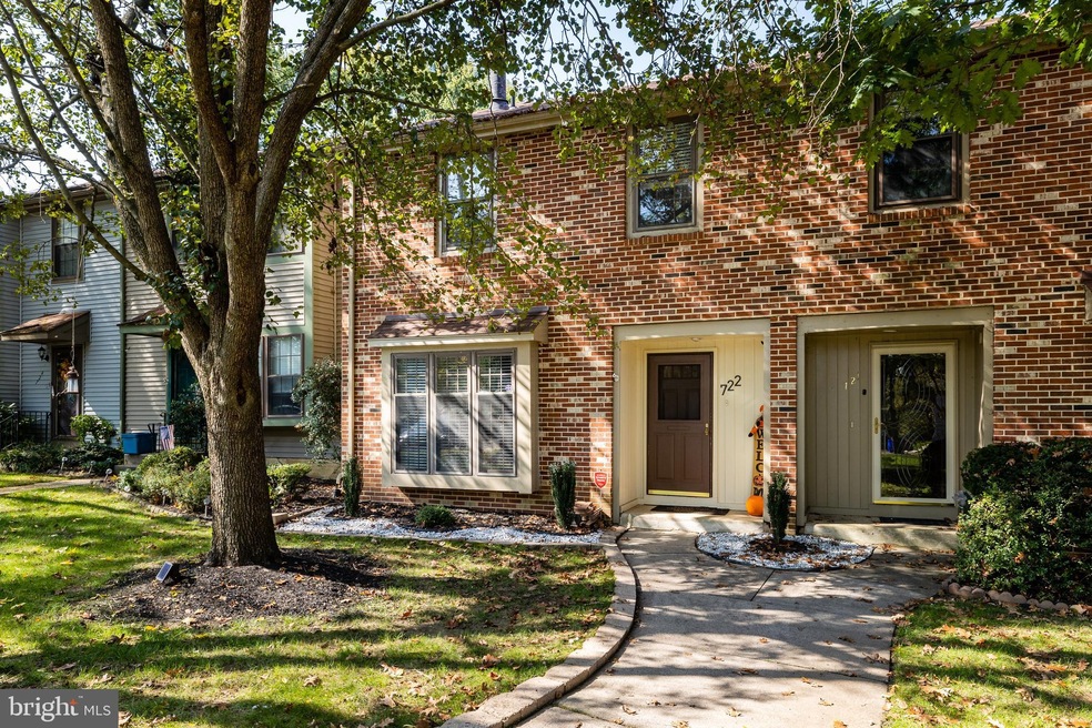 722 Kings Croft, Cherry Hill, NJ 08034 - photo 1