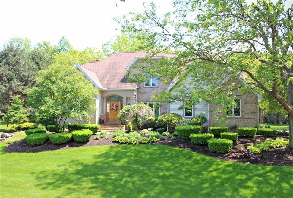 239 Niagara Pointe Drive