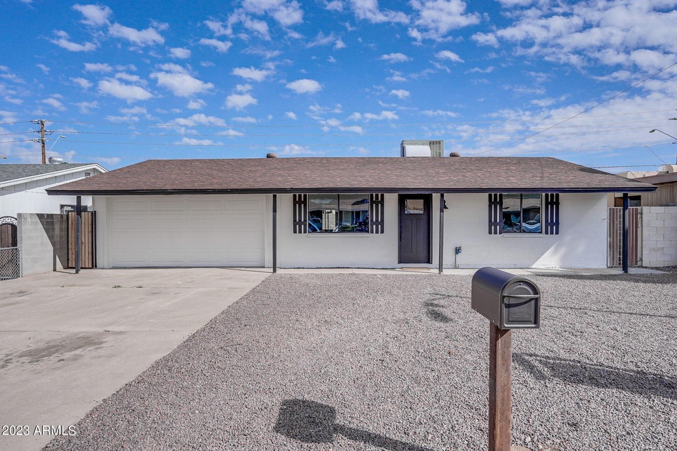 1-web-or-mls-Shaw Butte-3
