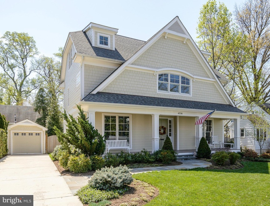 4536 Windsor Ln, Bethesda, MD 20814 - photo 1