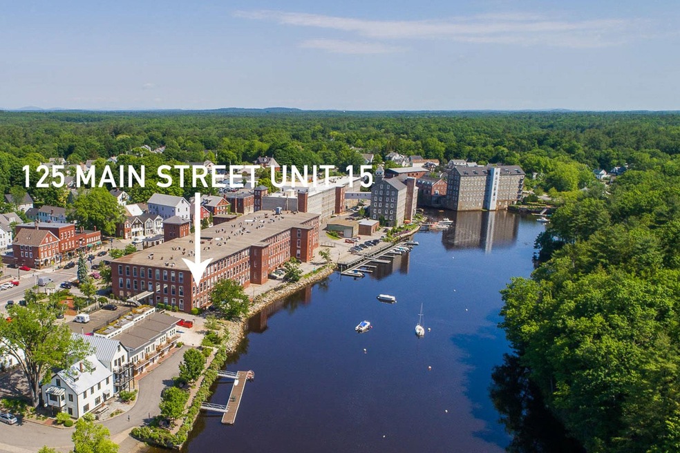 Rivermoor Landing unit 15, Newmarket, NH 03857 - photo 1