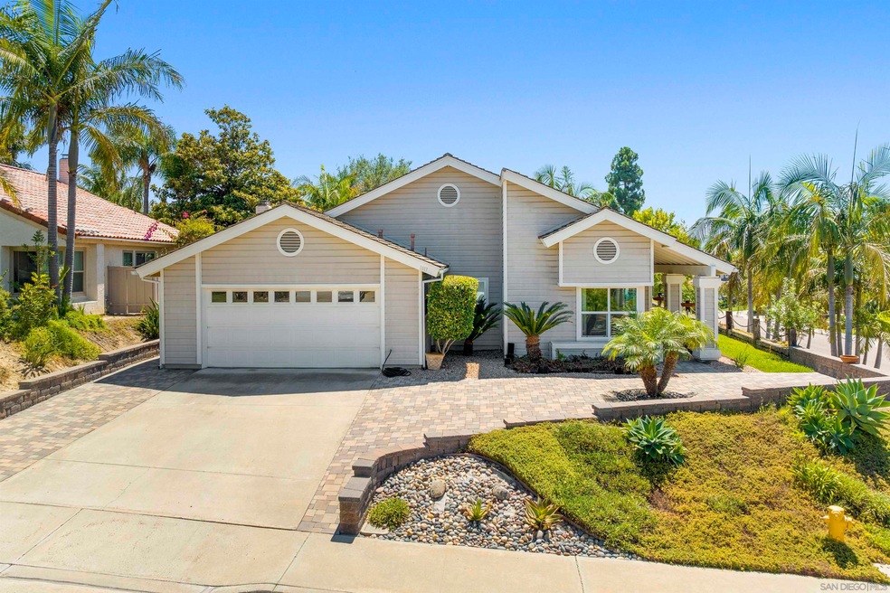 1817 Hummock Ln, Encinitas, CA 92024 - photo 1