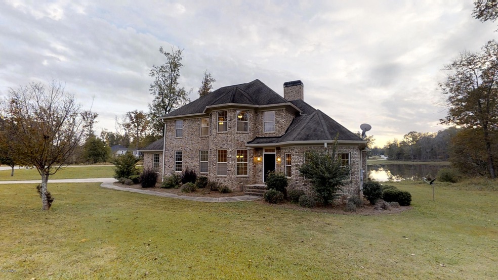 607 Lakeshore Dr, Gray, GA 31032 - photo 1