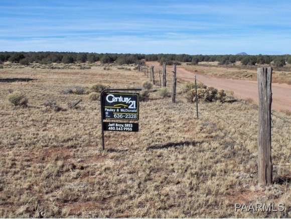 0 Ranch Rd unit 966506, Ash Fork, AZ 86320 - photo 1