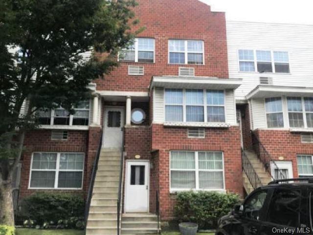 232 Sunset Blvd unit 12232, Bronx, NY 10473 - photo 1