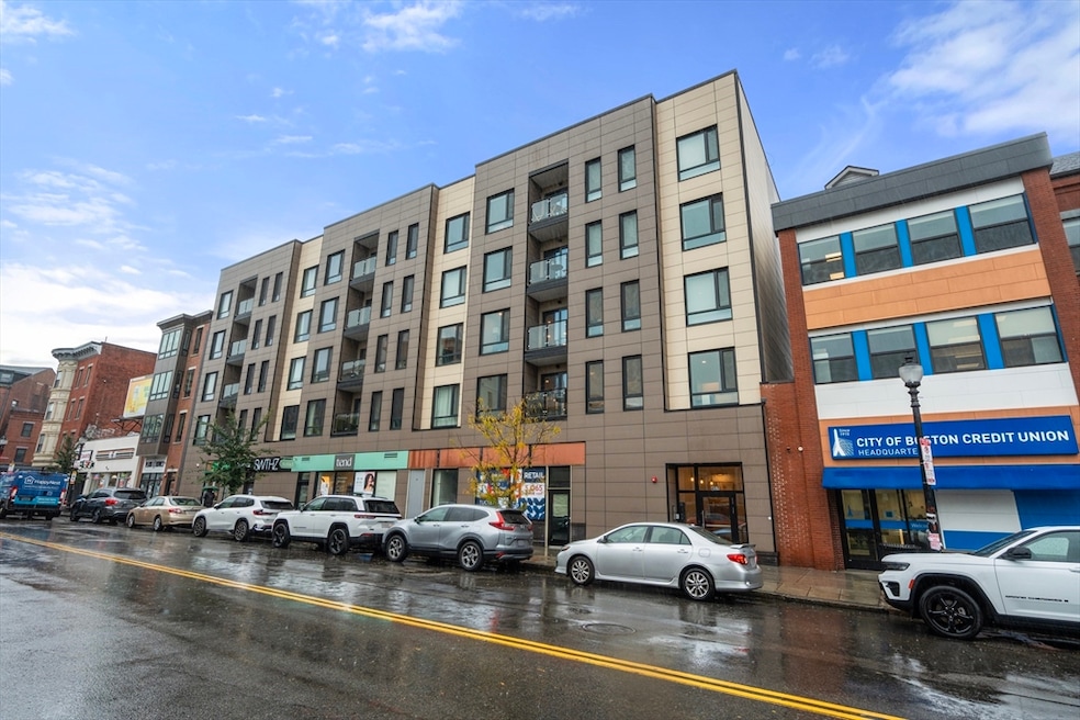 457 W Broadway unit 302, Boston, MA 02127 - photo 1