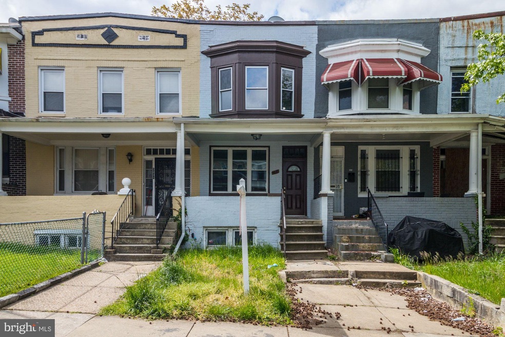 3033 Arunah Ave, Baltimore, MD 21216 - photo 1