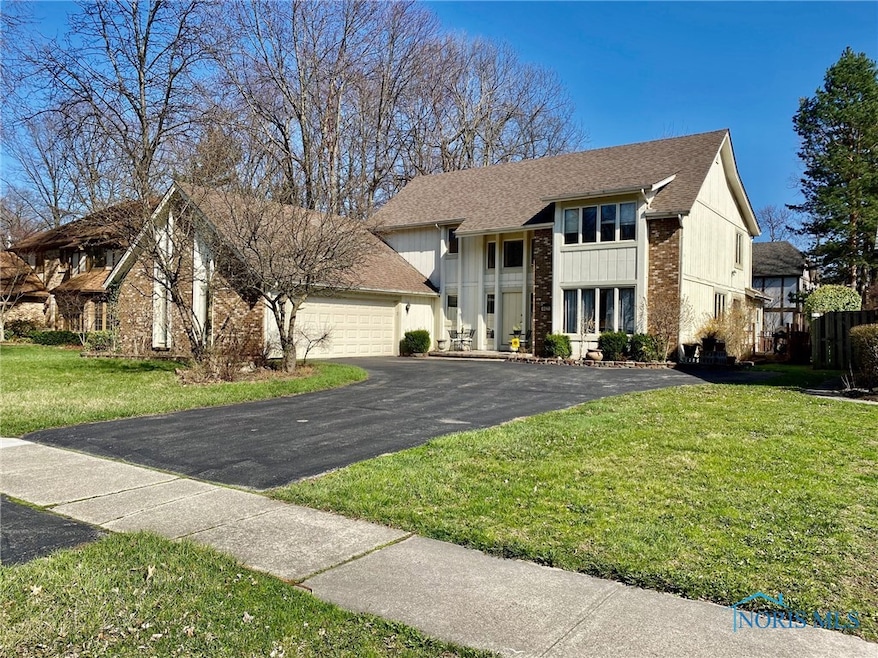 4421 Standing Timbers Ln, Toledo, OH 43623 - photo 1