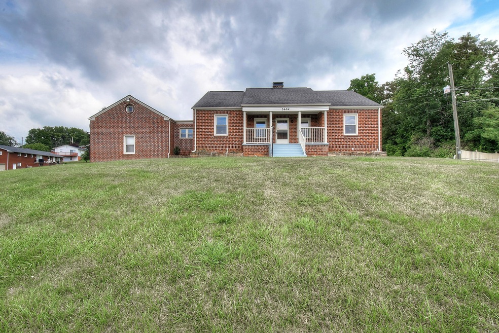3604 Bloomingdale Rd, Kingsport, TN 37660 MLS 9953950