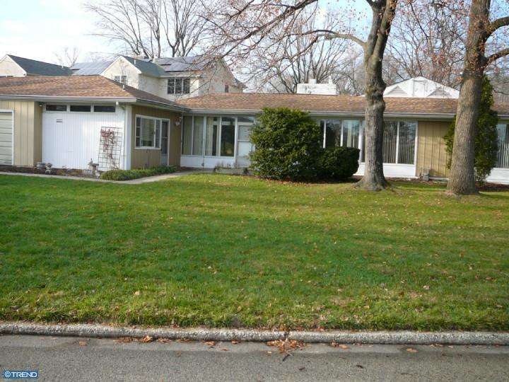 4123 Fountain Green Rd, Lafayette Hill, PA 19444 - photo 1