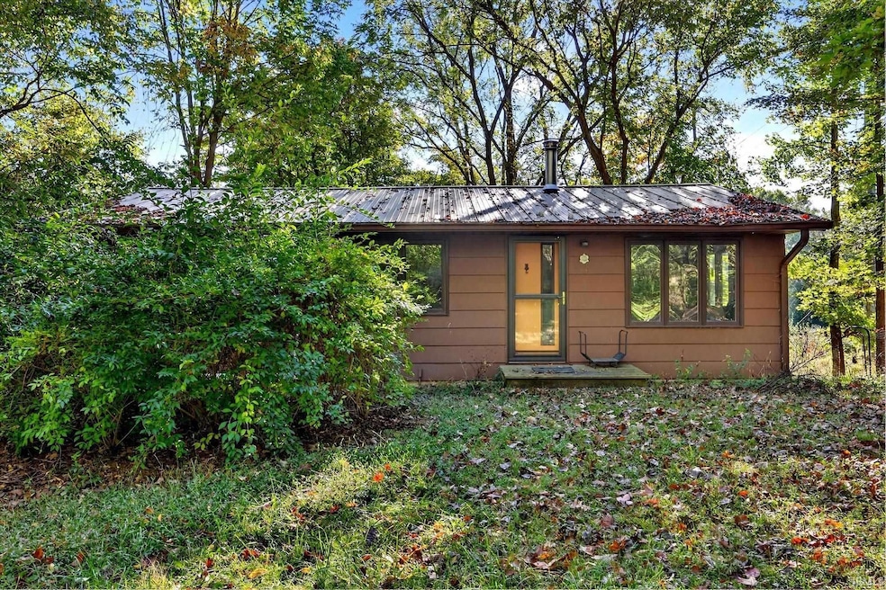 Under Contract $425,000