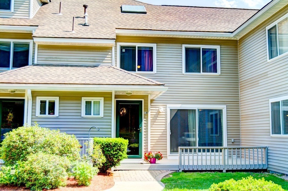 175 Littleton Rd unit B-18, Chelmsford, MA 01824 - photo 1