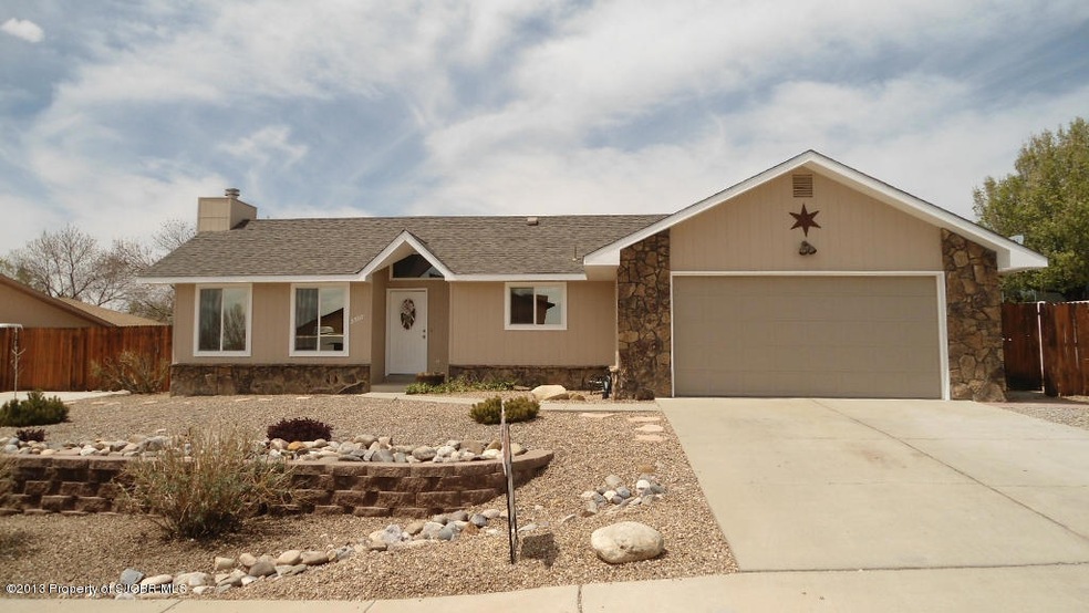 3307 N Cochiti