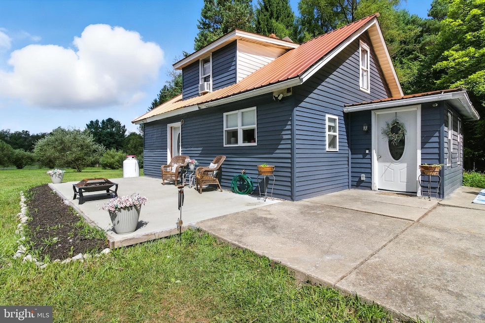 674 Red Schoolhouse Rd, Osceola Mills, PA 16666 - photo 1