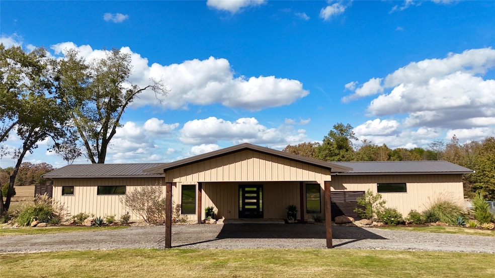 2105 County Road 2322, Sulphur Springs, TX 75482 - photo 1