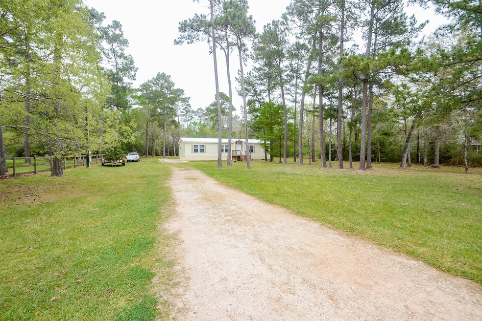 26064 Bent Oak Dr, Hockley, TX 77447 - photo 1