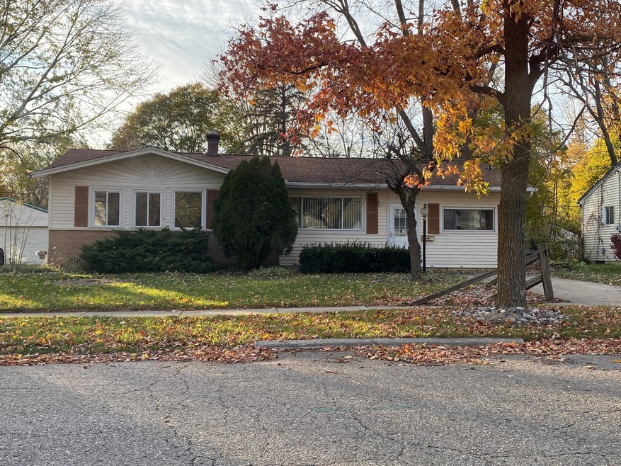 3738 Churchill Ave, Lansing, MI 48911 - photo 1