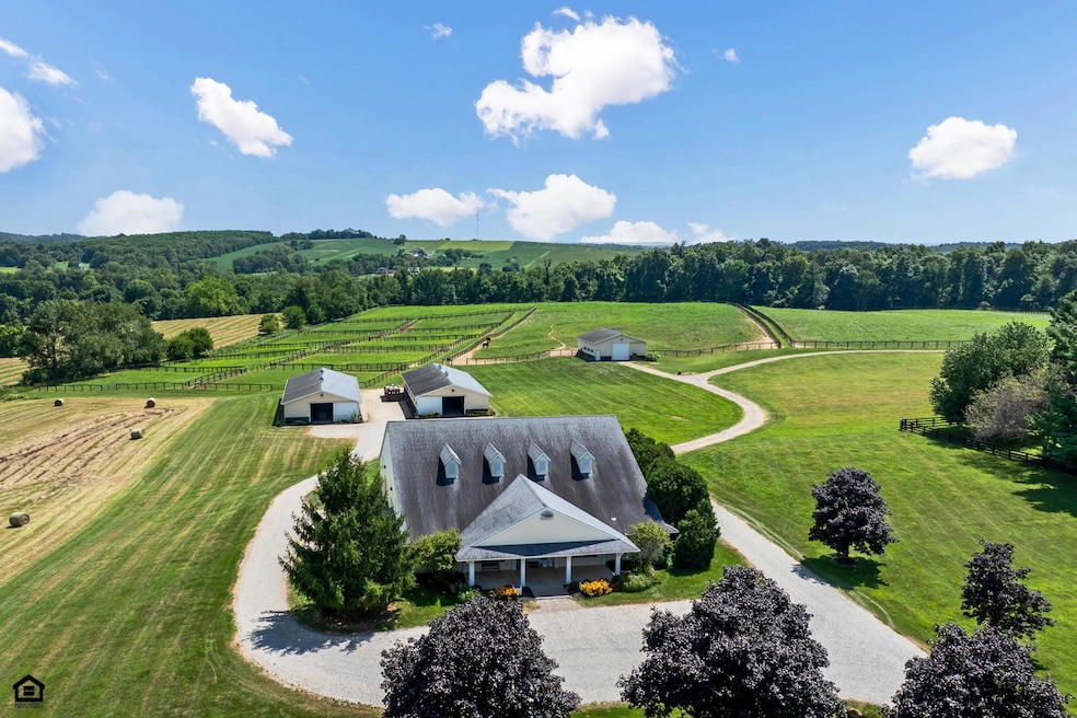 5701 Lancaster-Circleville Rd SW, Lancaster, OH 43130 - photo 1