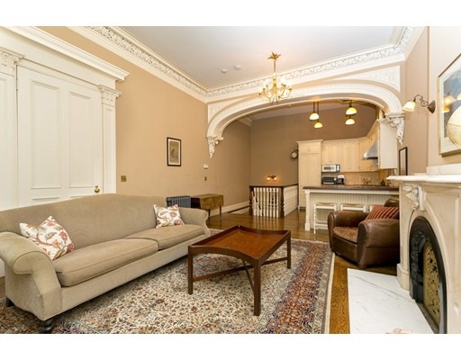 543 Massachusetts Ave unit 2, Boston, MA 02118 - photo 1