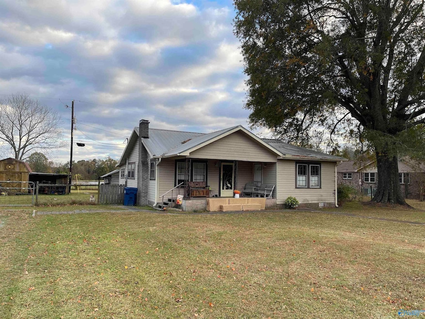 138 Azalea St, Steele, AL 35987 - photo 1