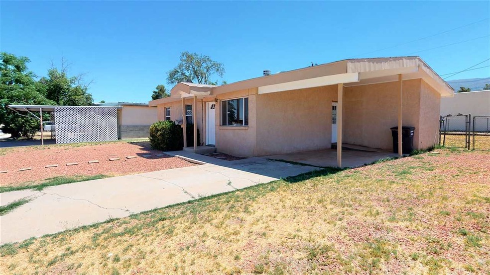 2000 Pecan Dr, Alamogordo, NM 88310 - photo 1