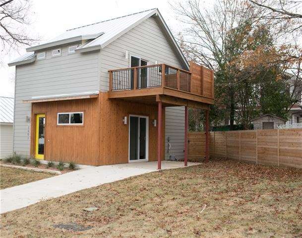 Cool and modern new construction home, 2 blocks to