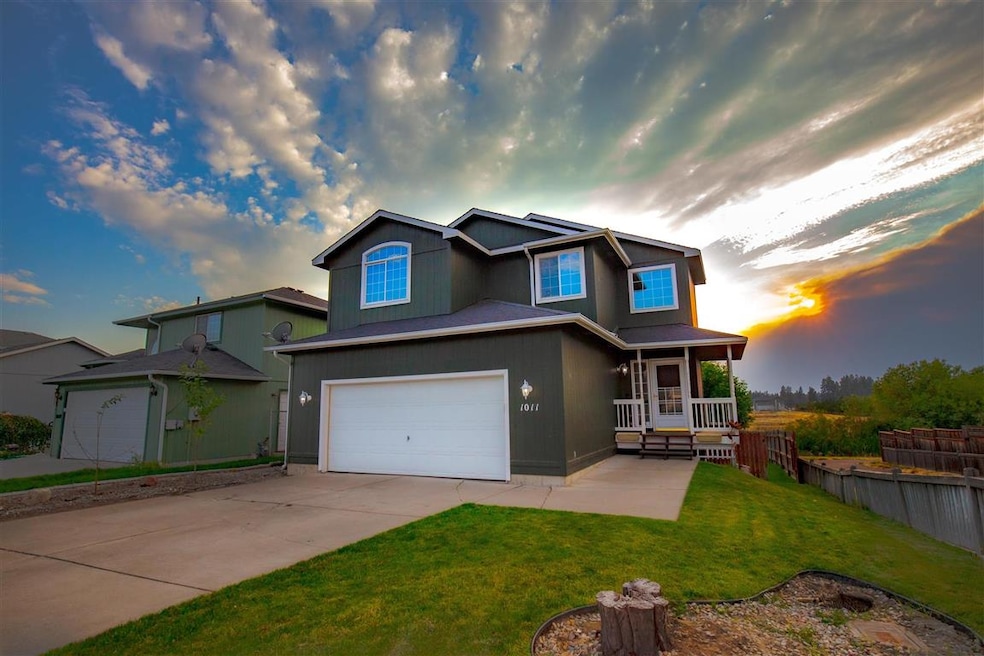 1011 N Stanley St, Medical Lake, WA 99022 - photo 1