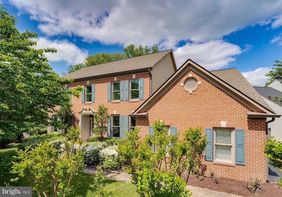 2012 Annies Way, Vienna, VA 22182 - photo 1