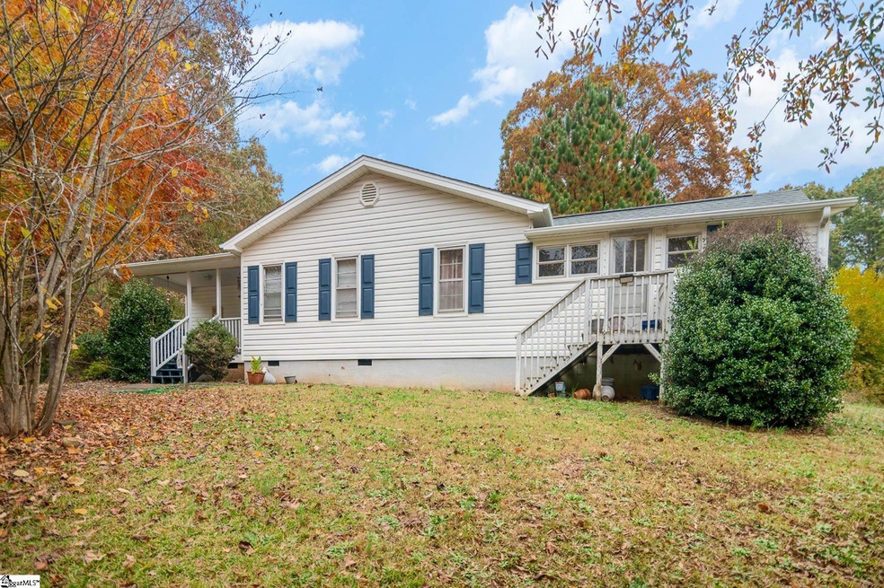 440 Cothran Creek Rd, Inman, SC 29349 - photo 1