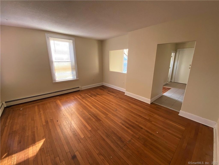 98 Howe St unit 3, New Haven, CT 06511 - photo 1