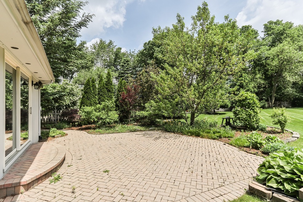 1229 Chateaugay Ave unit 1, Naperville, IL 60540 - photo 1