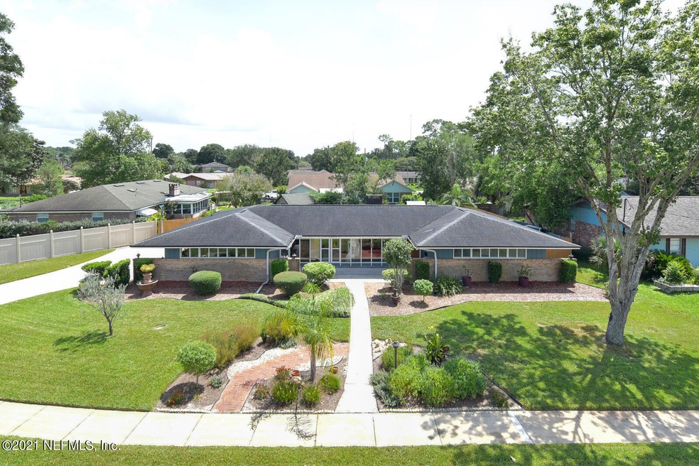 1127 Jamaica Rd W, Jacksonville, FL 32216 - photo 1