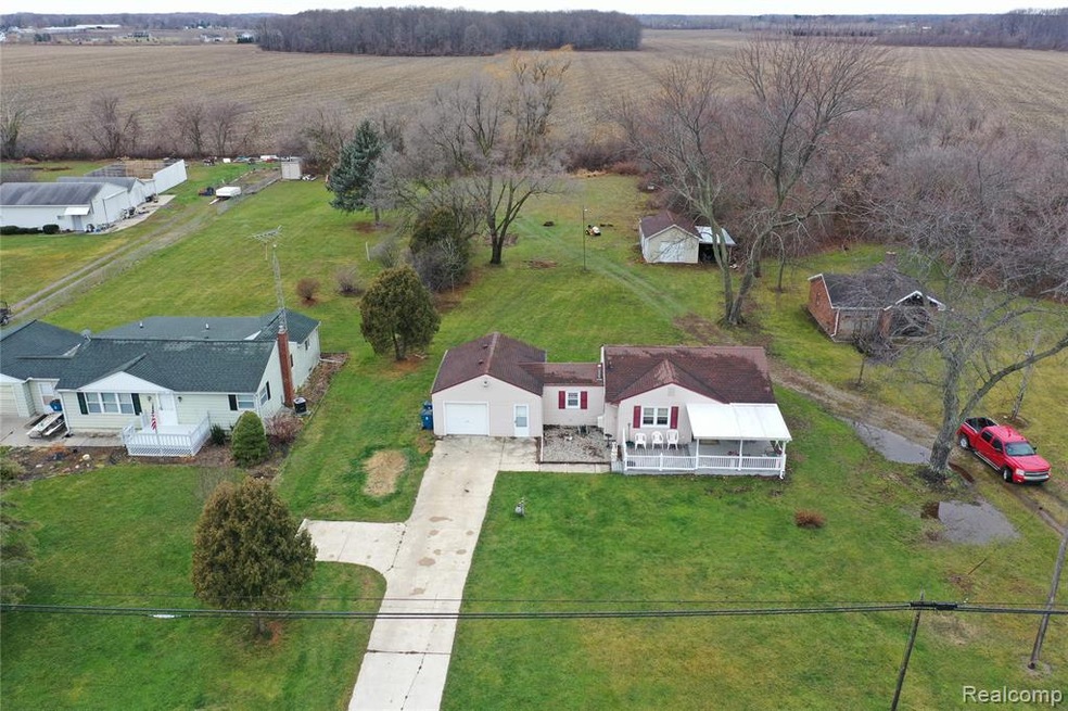 3248 S Morrish Rd, Flint, MI 48532 - photo 1