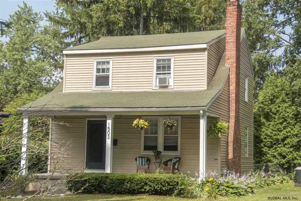 1503 Regent St, Schenectady, NY 12309 - photo 1